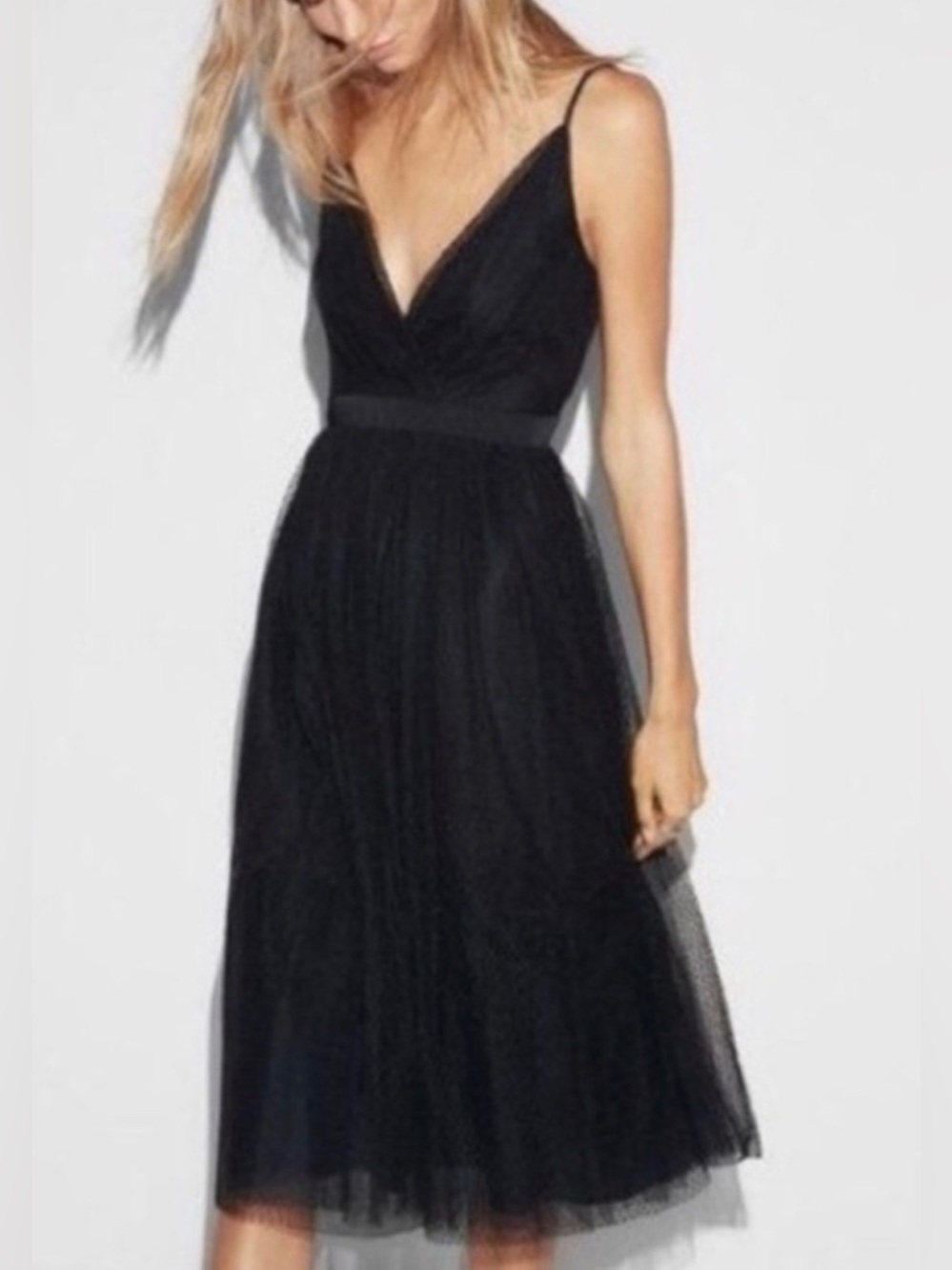 Express Navy Blue Tulle Midi Dress Size 0 V-Neck Cocktail Party Empire Waist